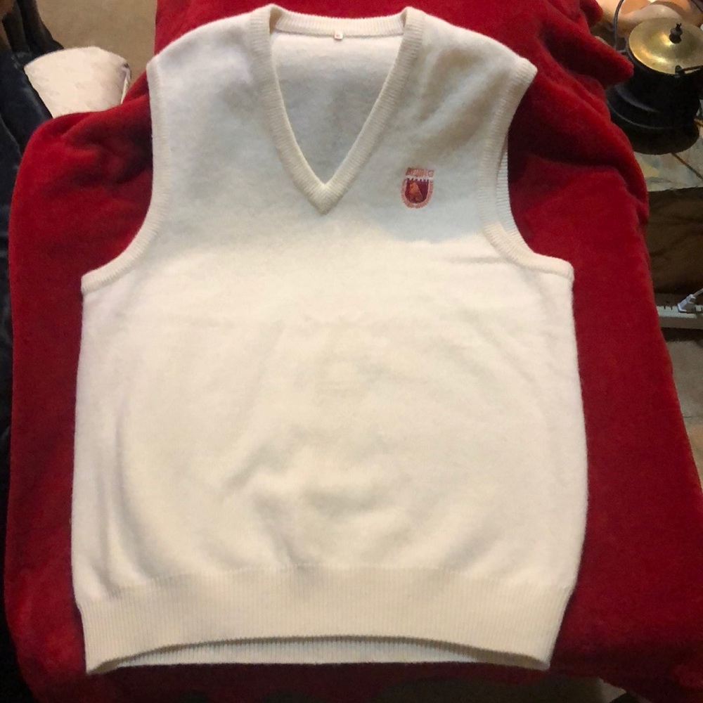 💯 Lamb Vest Beijing